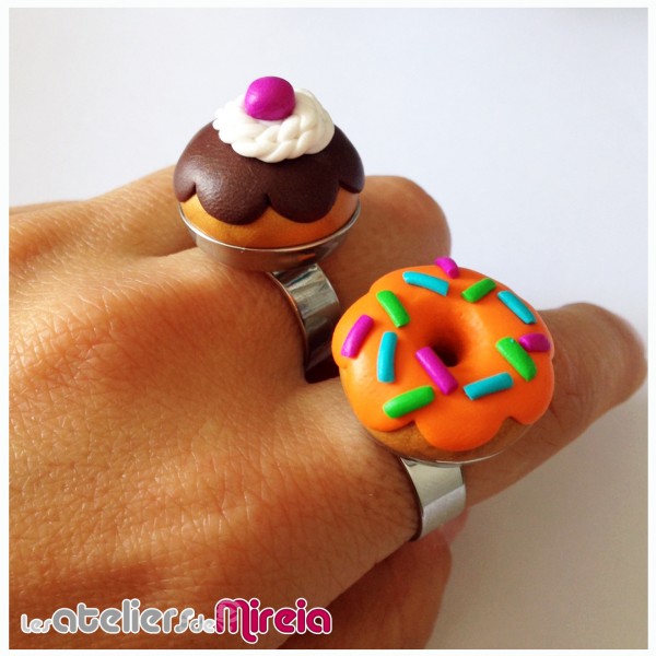 Modelage Fimo gourmandise bague chou donut